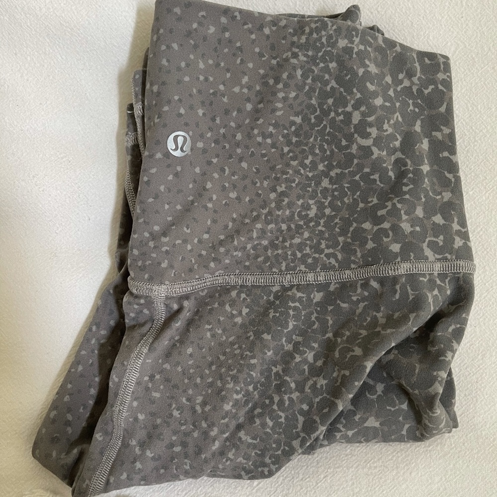 Lululemon Aligns
